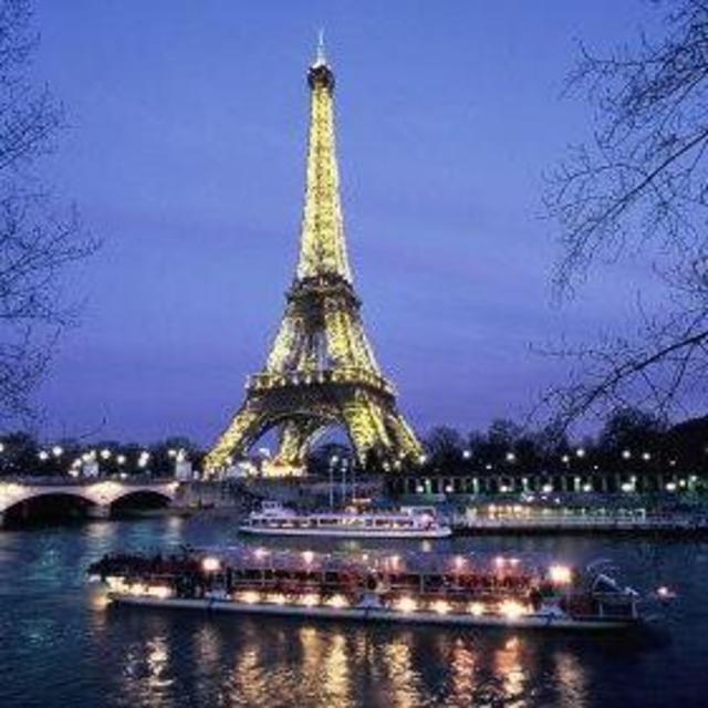 Paris Night Tour & Seine River Cruise