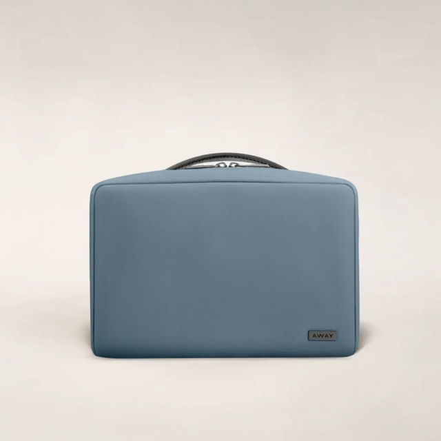 The Small Toiletry Bag