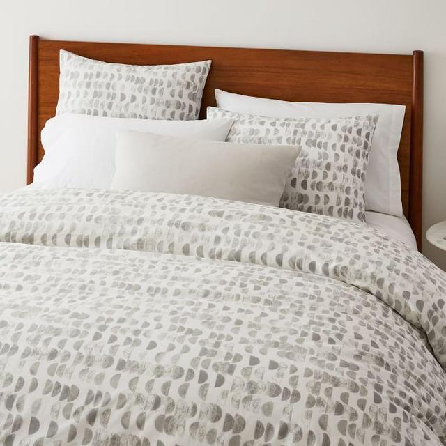 Cotton Half Moon Duvet Cover & Shams