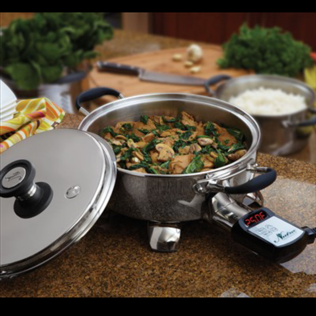 NutraEase Oil Core Electric Skillet