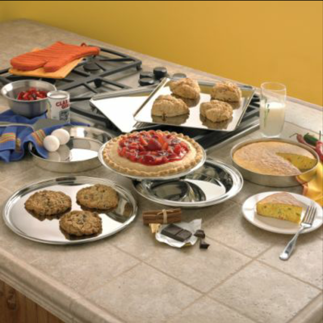 7-Piece Bakeware Set