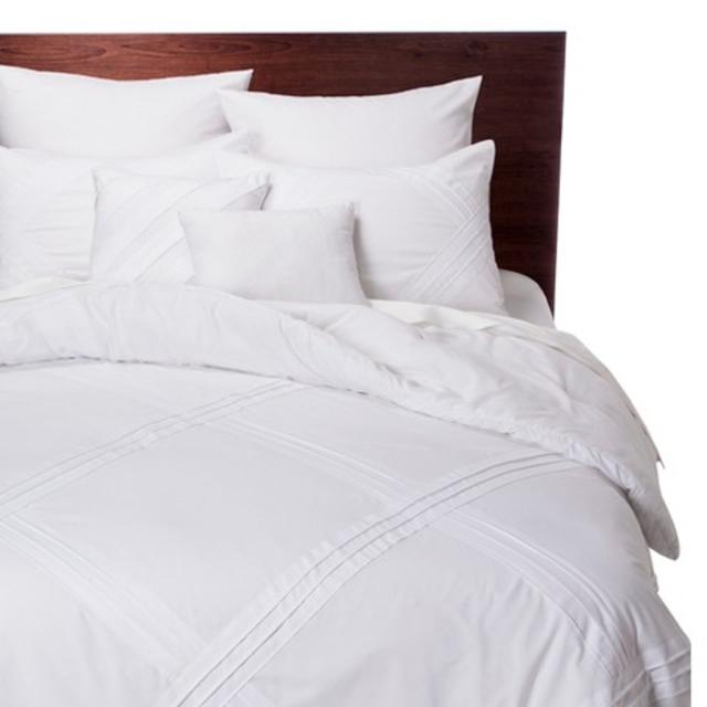 Fabiana 8-Piece Comforter Set (Queen) - White