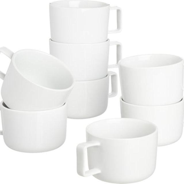 set of 8 of slip mugs