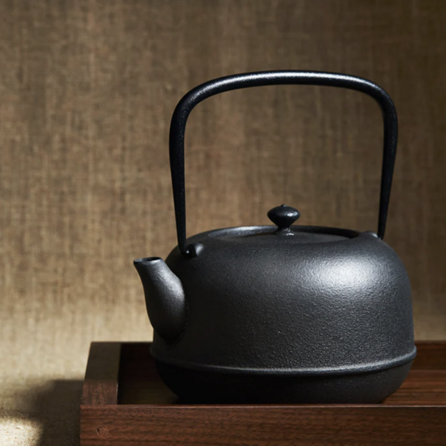 'Tetsubin' Cast Iron Kettle