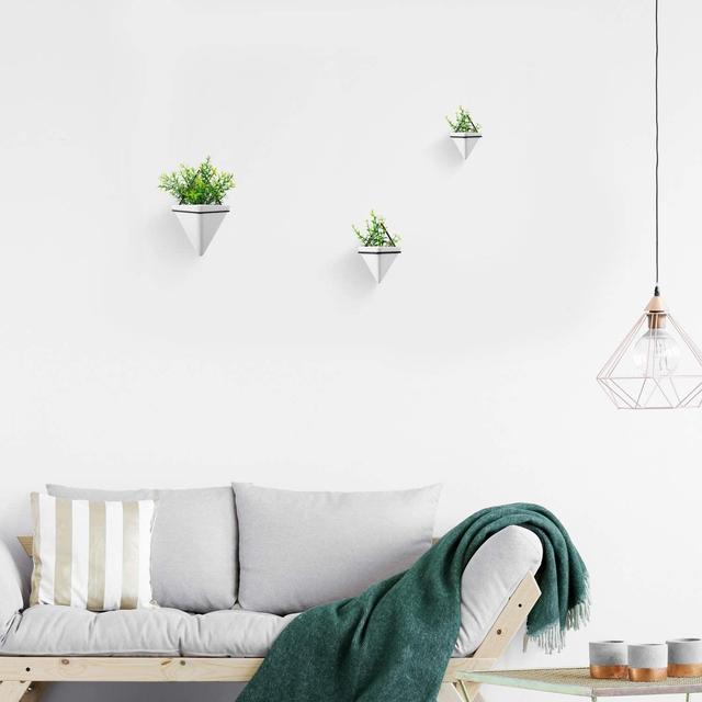 T4U Triangle Wall Planter, Set of 4 Hanging Planter Vase & Geometric Planter Wall Decor Air Plant Container for Home and Office Decoration Birthday Wedding Gift (Small, White)