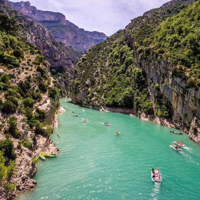 Kayak Tour through the River Gorge