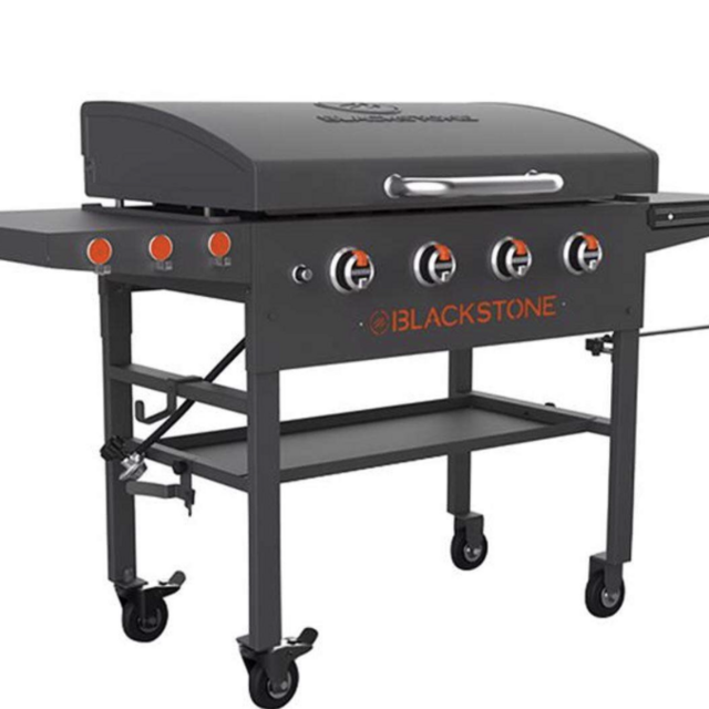 Blackstone 4 Burner Liquid Propane Outdoor Griddle Black