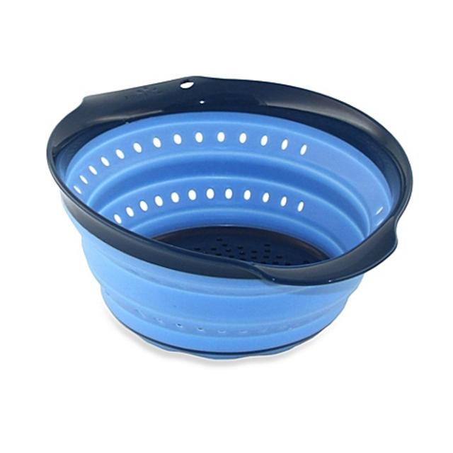 Squish™ 4-Quart Collapsible Colander in Light Blue/Blueberry