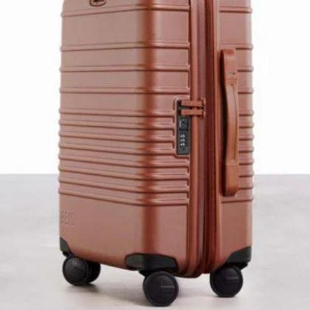 The Carry-On Roller