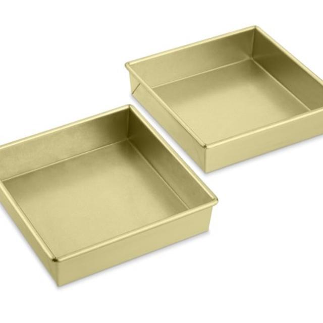 Williams-Sonoma Goldtouch® Nonstick Square Cake Pan, 9", Set of 2
