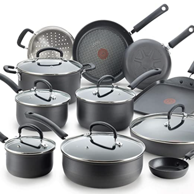 Cookware set