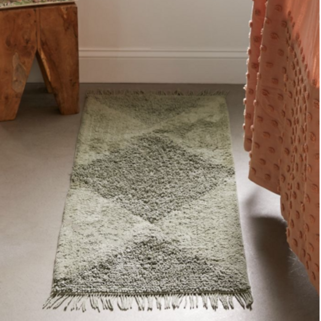 Looped Geo Runner Bath Mat