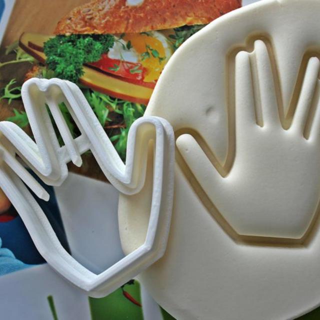 Star Trek Live Long And Prosper Cookie Cutter / Made From Biodegradable Material / Party Favor / Kids Birthday / Baby Shower / Cake Topper