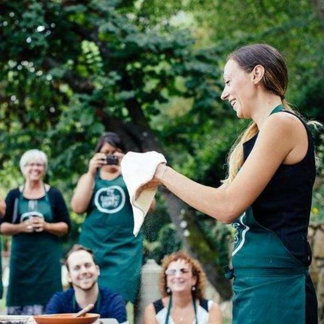 Cooking Class in Tuscany - Pizza and Gelato
