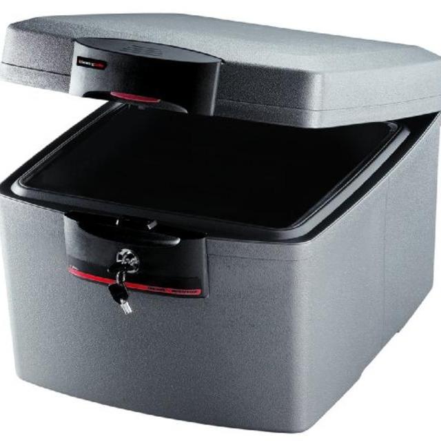 SentrySafe 1.29-Cubic-Foot Fire Safe and Waterproof Security File, Silver Gray