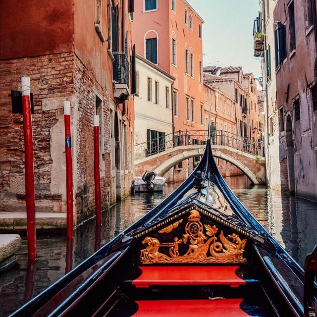 Gondola Tour in Venice