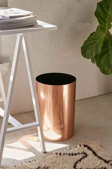 Umbra Matilda Trash Can - Urban Outfitters