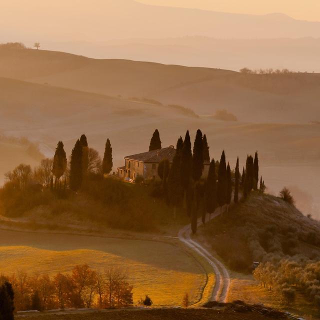 Pizza and Gelato Cooking Class in Tuscan Farmhouse