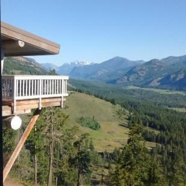 A night at Sun Mountain Lodge