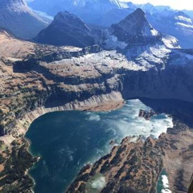 Scenic flight in Glacier NP
