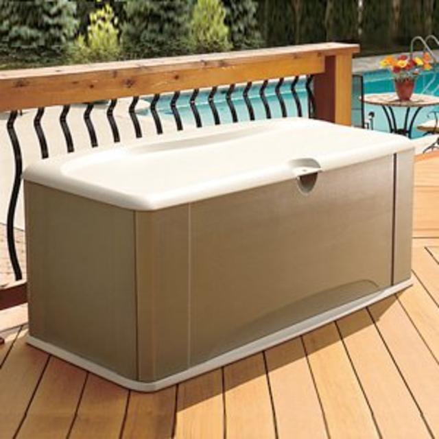 Rubbermaid 5E39 Extra Large Deck Box with Seat, Sandstone