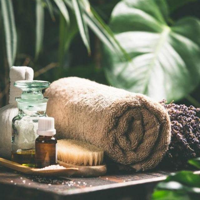 60-Minute Couples Massage