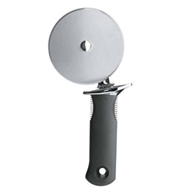 OXO Good Grips 4-inch Pizza Wheel and Cutter