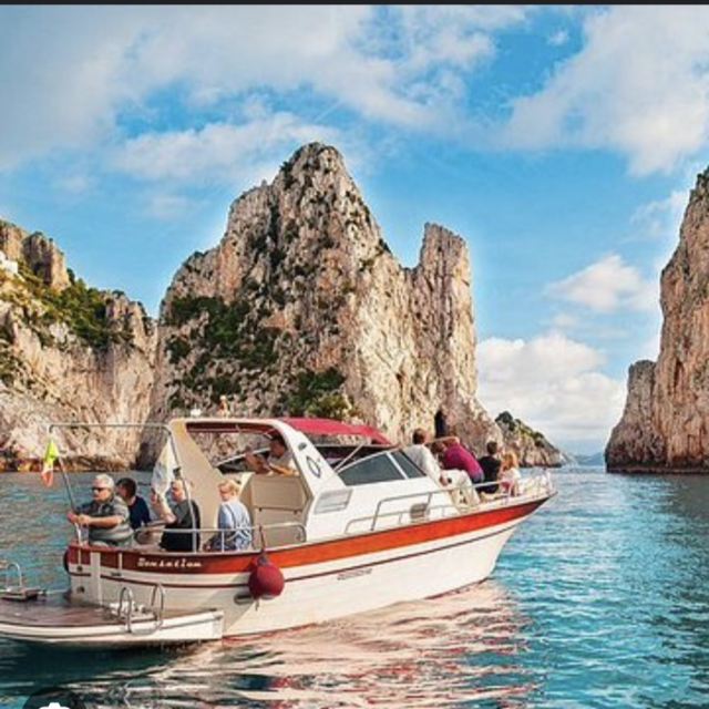 Italy honeymoon - Boat trip and lunch along Amalfi coast