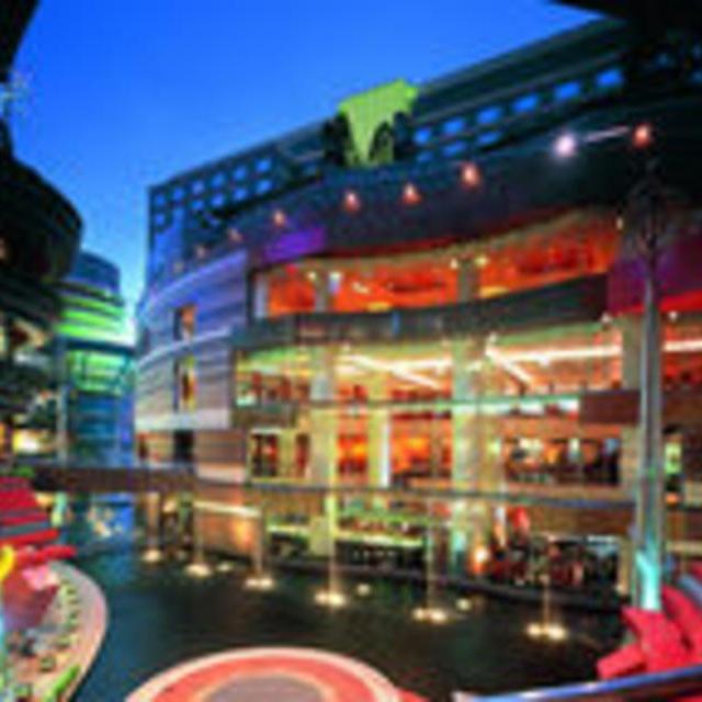 Japan shalom bayis trip