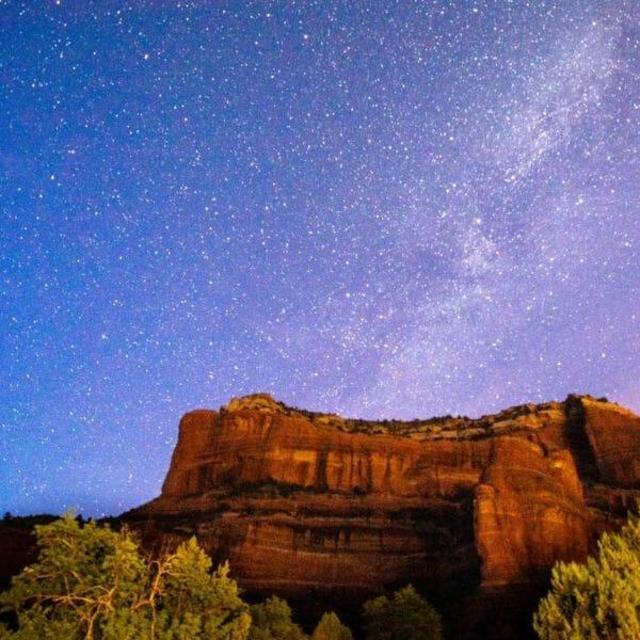 Honeymoon: Dinner Under the Stars