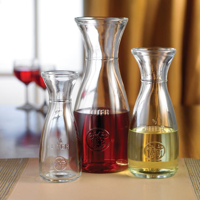 Style Setter Vintage 3-piece Glass Carafe Set