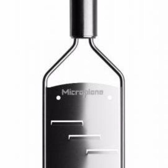 Microplane 38006 Professional Series Large Cheese and Chocolate Shaver, All Stainless Construction, US Made Blade