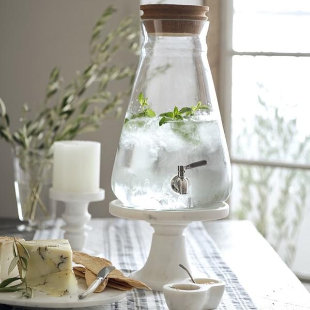 Cork-Lid Beverage Dispenser