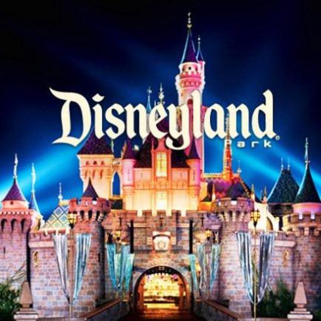 #DisneyTimeWithFamily