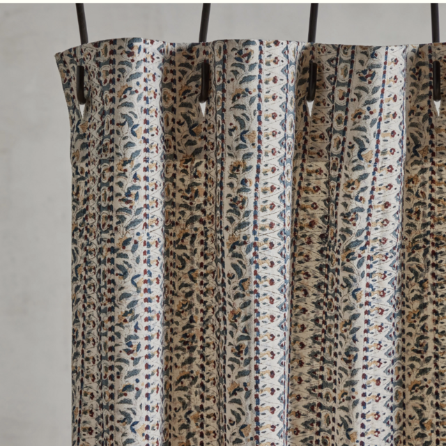 Nickey Kehoe Shower Curtain, Bainar