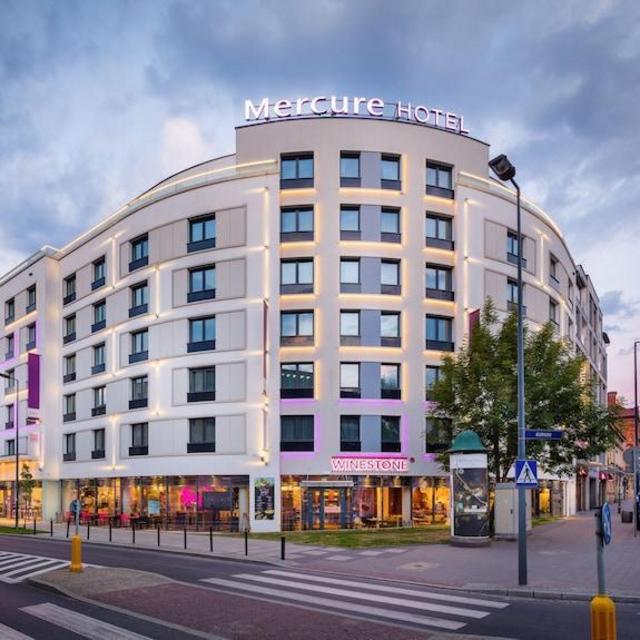 Don't worry, in Krakow, rooms are cheaper
