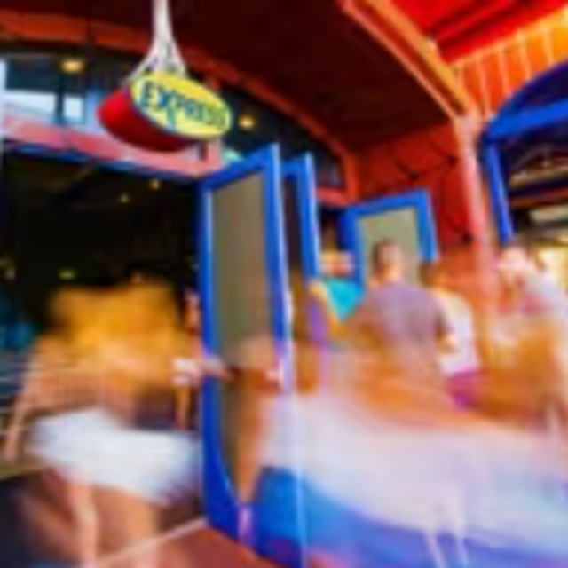 Universal Express Passes