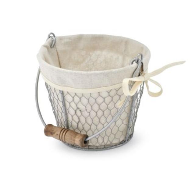 Wire Basket with Liner and Handle