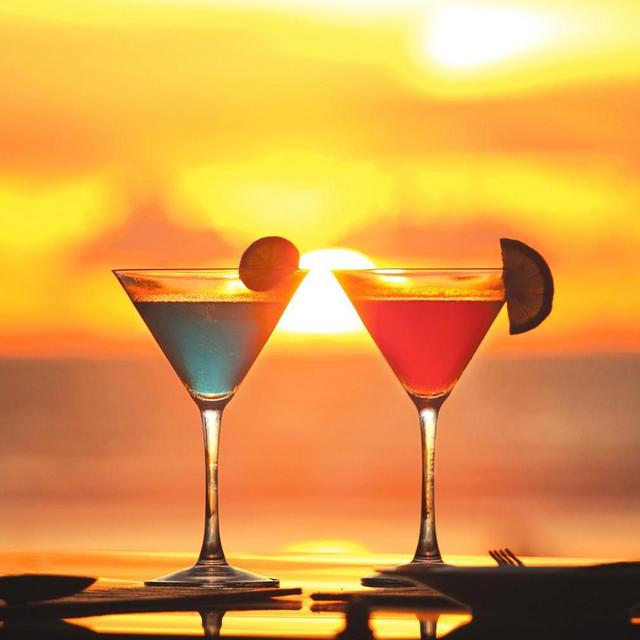 Sunset Cocktails at Bondi Beach