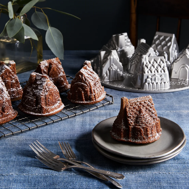Nordic Ware Cozy Village Cake Pan