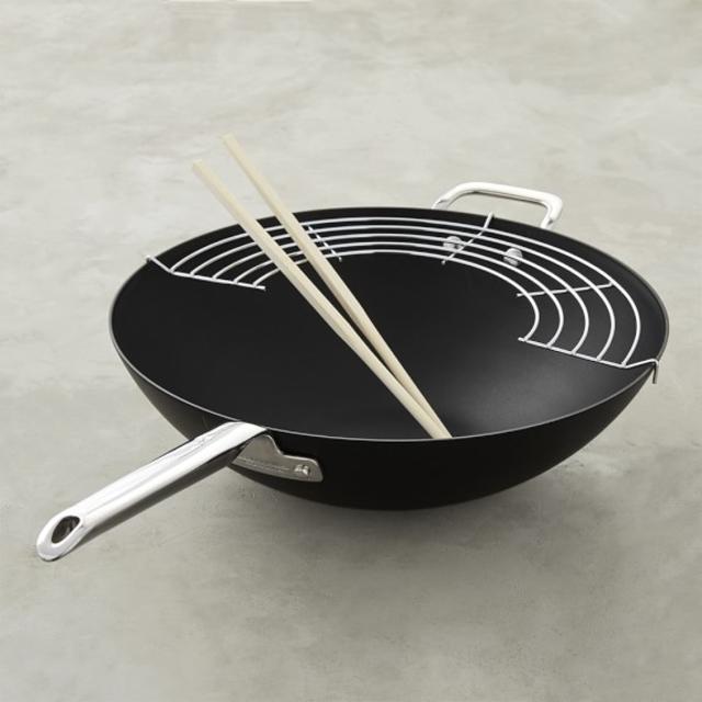 Williams-Sonoma Professional Nonstick Wok