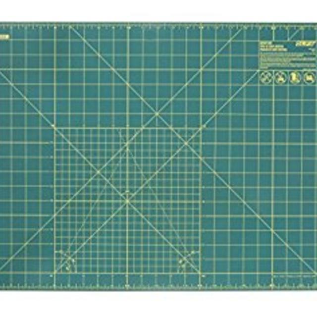 OLFA 24" x 36" Double-Sided, Self-Healing Rotary Mat