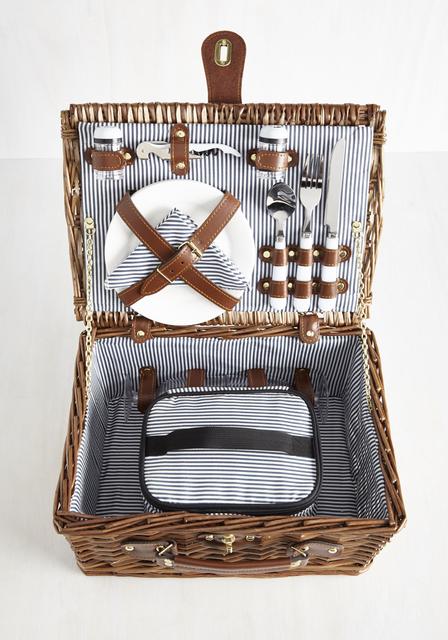 Have a Date Day! Picnic Basket