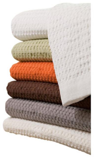 Gilden Tree Waffle Bath Sheet, White