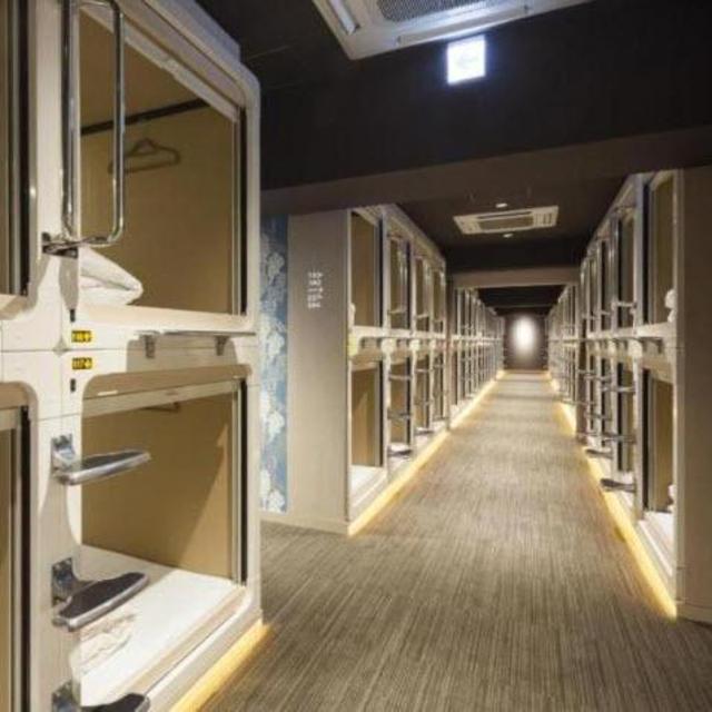 Tokyo - One Night Tokyo Ginza Bay Hotel Capsule Hotel