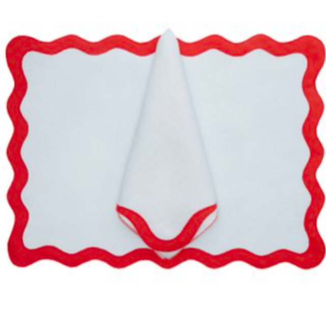 Scalloped Linen Placemat and Napkin Set