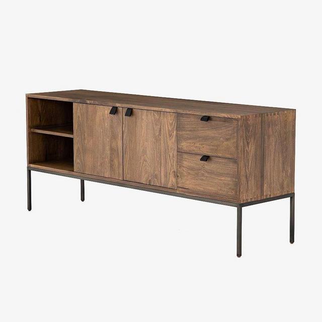 Graham Media Console