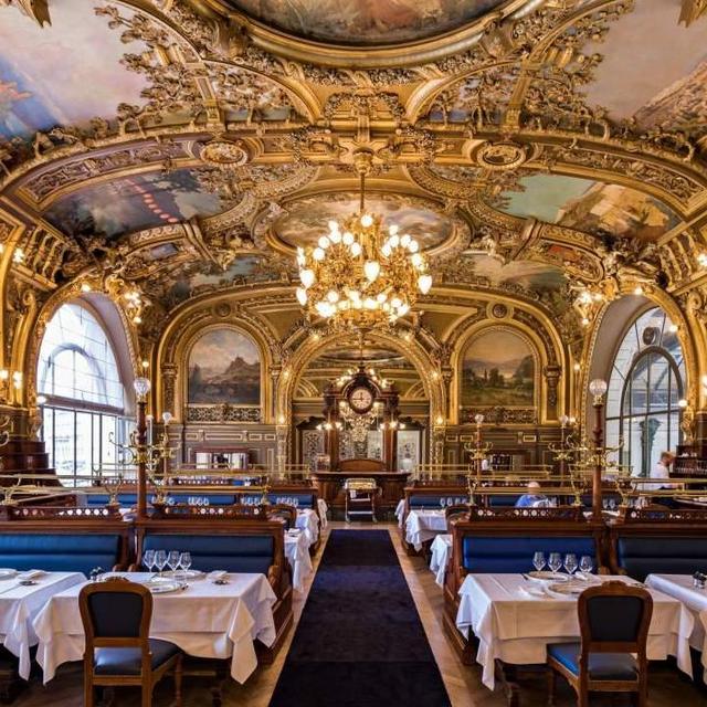 Drinks & Appetizers in this 120 Year-Old Restaurant