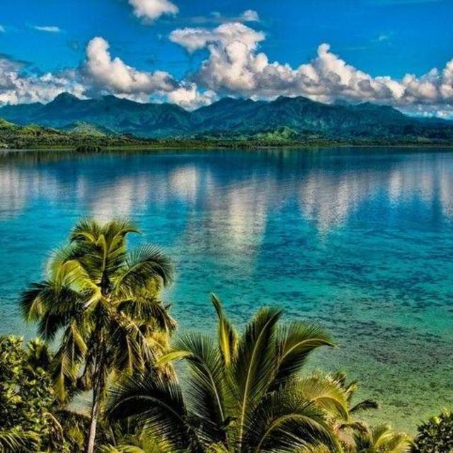 Sabeto Hot Springs & Garden of the Sleeping Giants