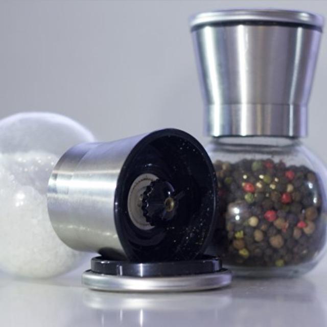 Deluxe Stainless Salt and Pepper Grinder Set